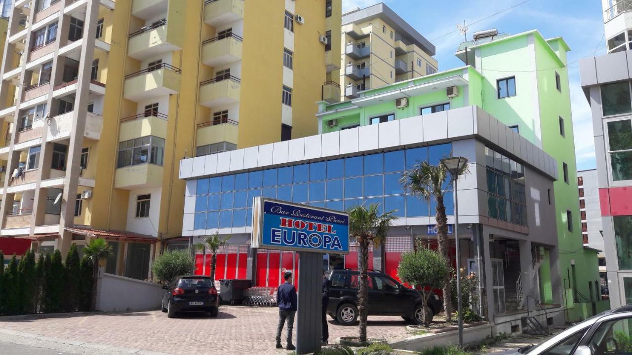 Hotel Europa Лежа Экстерьер фото