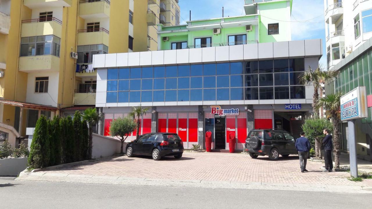 Hotel Europa Лежа Экстерьер фото